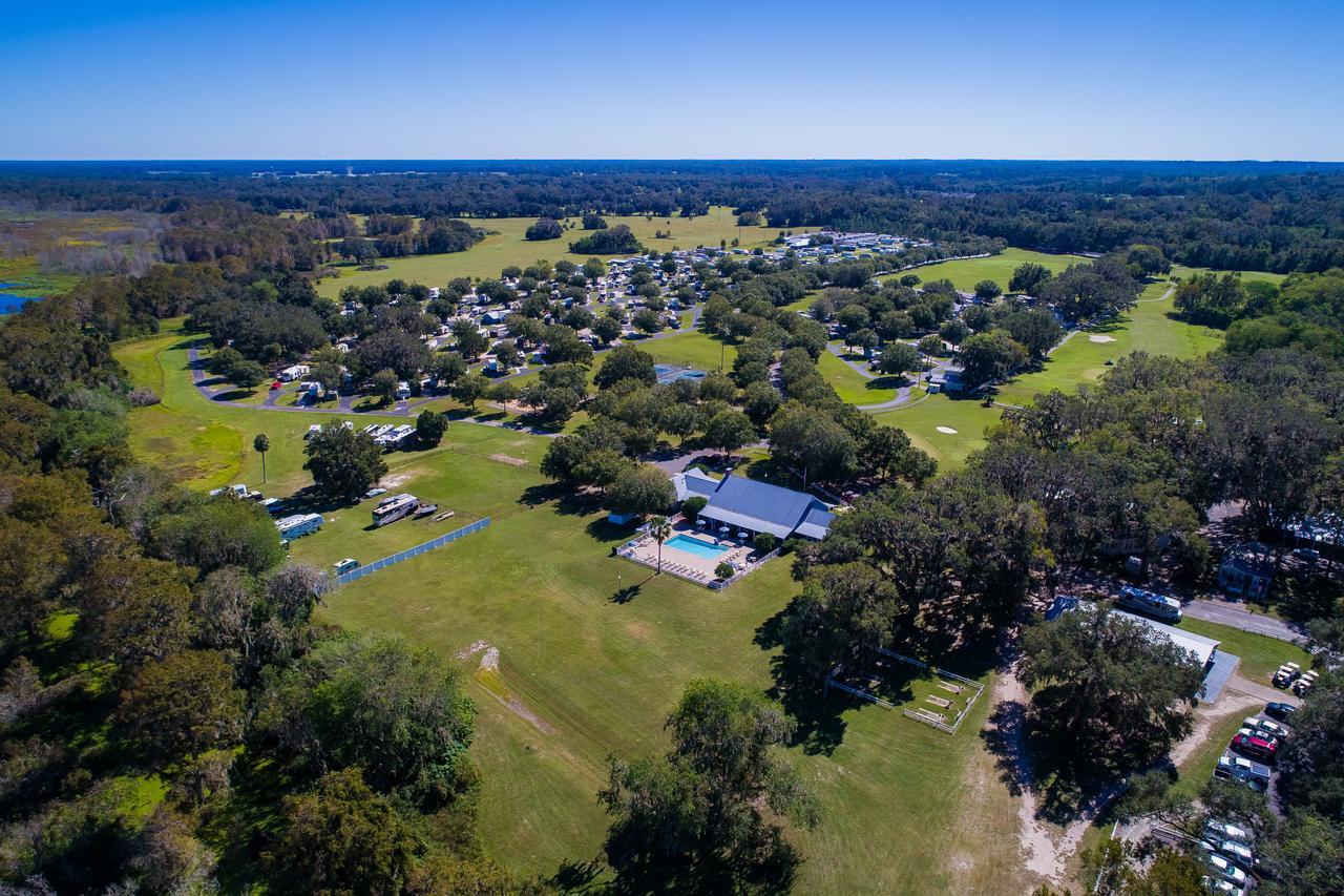 Grand Lake Golf And Rv Resort Orange Lake Екстериор снимка